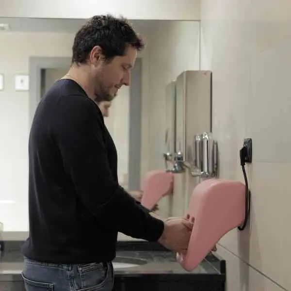 Intuitive Frontalposition: Ergonomie für jeden Tag